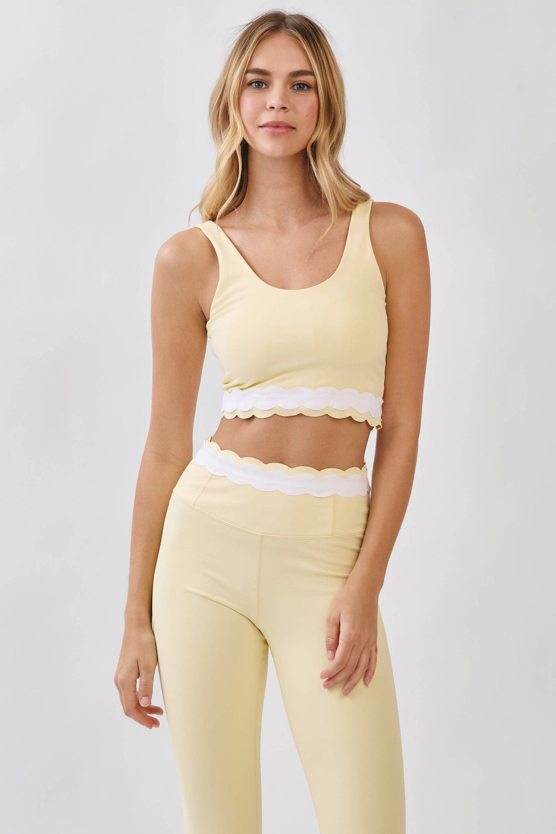 Scallop Trim Active Crop Top: BUTTER YELLOW