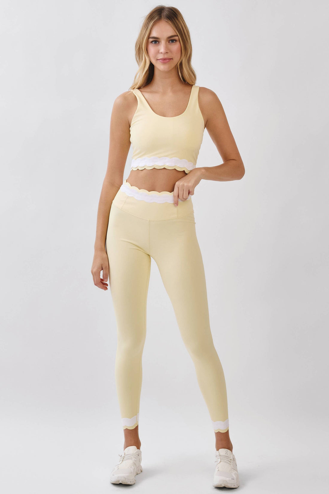 Scallop Trim Active Crop Top: BUTTER YELLOW